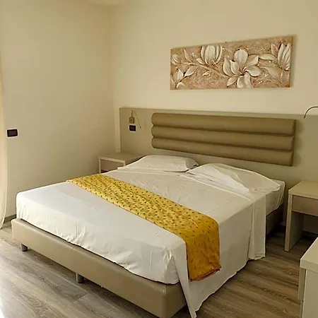 La Margherita Apartaments & Suite 4* Lazise
