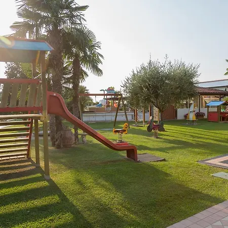 Aparthotel La Margherita 4*
